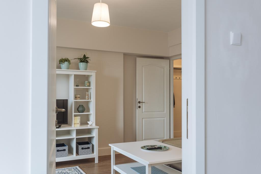 River View - Old City Apartment Bucureşti Ngoại thất bức ảnh