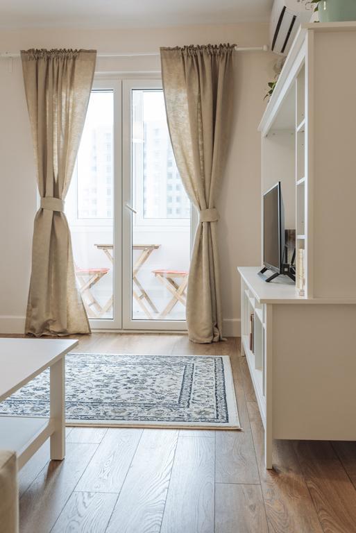 River View - Old City Apartment Bucureşti Ngoại thất bức ảnh