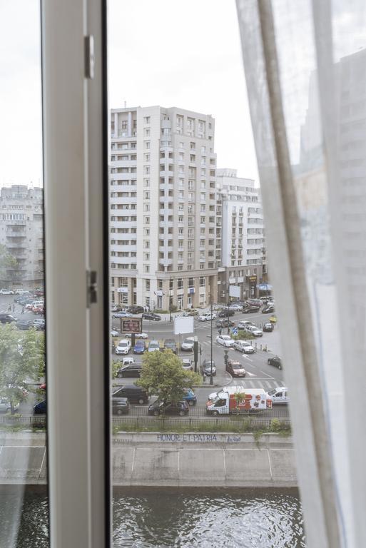 River View - Old City Apartment Bucureşti Ngoại thất bức ảnh